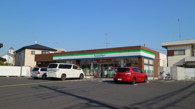 ファミリーマート　ヤマキ東方店